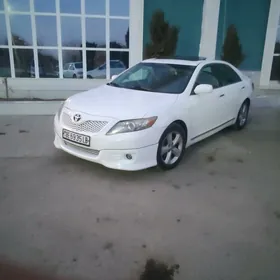 Toyota Camry 2011