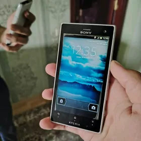 Sony Xperia acro