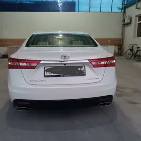 Toyota Avalon 2013