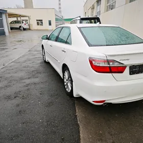 Toyota Camry 2017