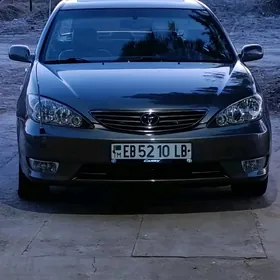 Toyota Camry 2004