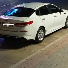 Kia Optima 2019