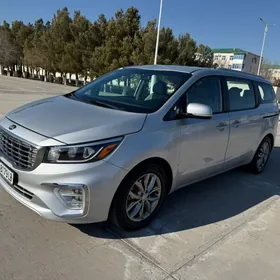 Kia Sedona 2020