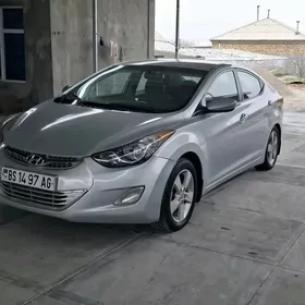 Hyundai Elantra 2012