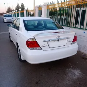 Toyota Camry 2005