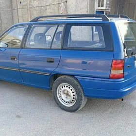 Opel Astra 1992