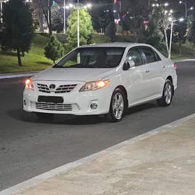 Toyota Corolla 2013