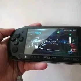 PSP street 64GB