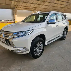 Mitsubishi Montero Sport 2019