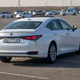 Lexus ES 350 2023