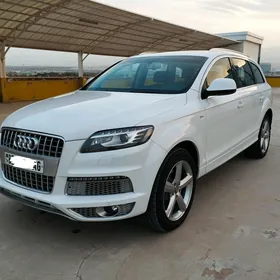 Audi Q7 2012