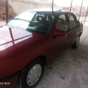 Opel Vectra 1992