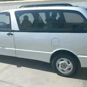 Toyota Previa 1992