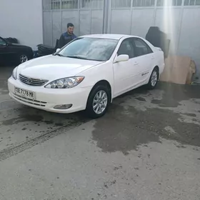 Toyota Camry 2003