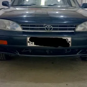 Toyota Camry 1993