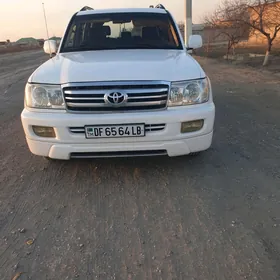 Toyota Land Cruiser 2000