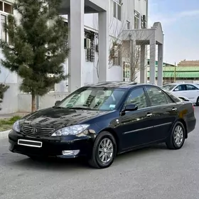 Toyota Camry 2005