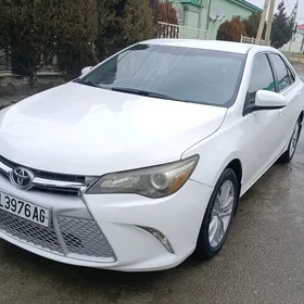 Toyota Camry 2017