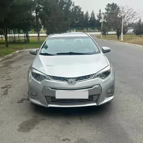 Toyota Corolla 2014