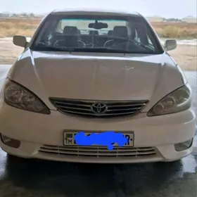 Toyota Camry 2005