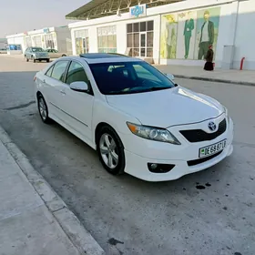 Toyota Camry 2011