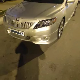 Toyota Camry 2011