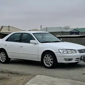 Toyota Camry 1998