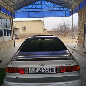 Toyota Camry 2001