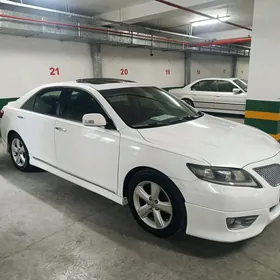 Toyota Camry 2010