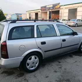 Opel Astra 2003