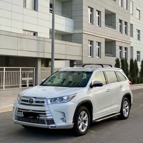 Toyota Highlander 2018