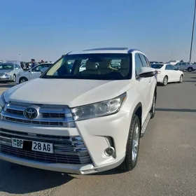 Toyota Highlander 2019