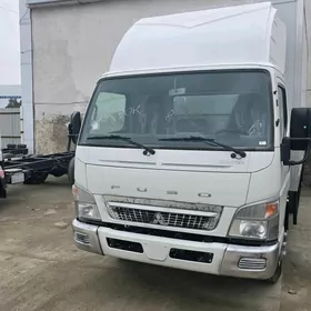 Mitsubishi Canter 2024