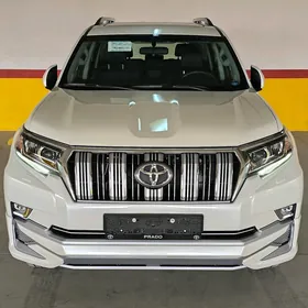 Toyota Land Cruiser Prado 2023