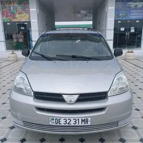 Toyota Sienna 2004