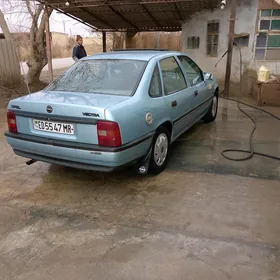 Opel Vectra 1990