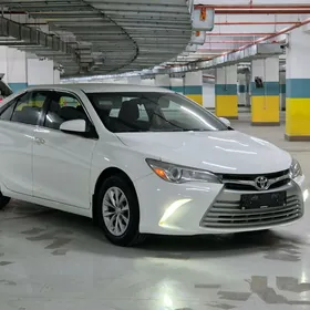 Toyota Camry 2016