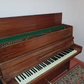 Pianino