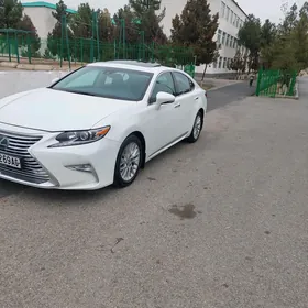 Lexus ES 350 2018