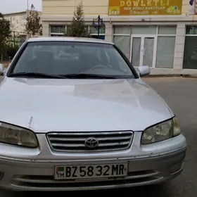 Toyota Camry 1999