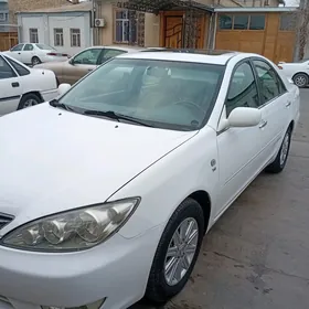 Toyota Camry 2005