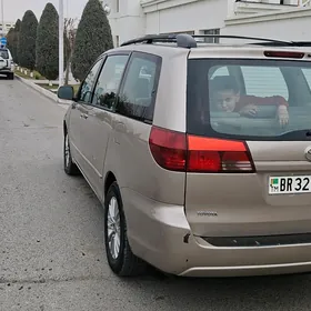 Toyota Sienna 2005