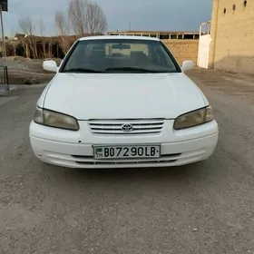 Toyota Camry 1998