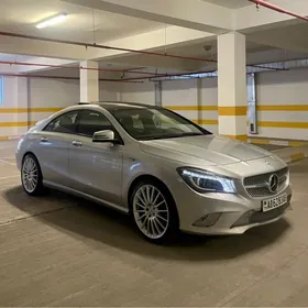 Mercedes-Benz CLA 2013