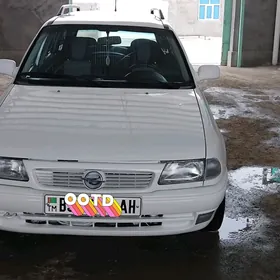 Opel Astra 1996