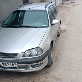 Toyota Avensis 1999