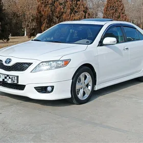 Toyota Camry 2011