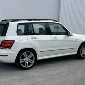 Mercedes-Benz GLK 350 2011