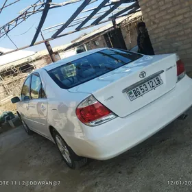 Toyota Camry 2004