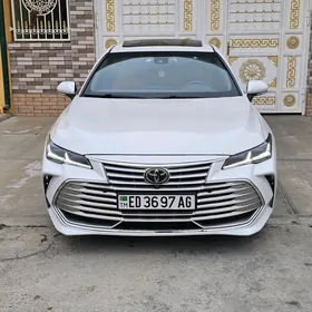 Toyota Avalon 2018